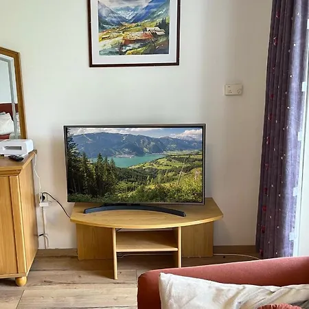 Zachary- 2 Bedroom -austrian Alpine Getaways