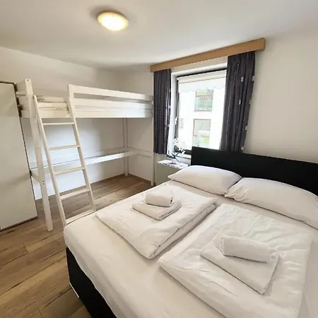 Zachary- 2 Bedroom -austrian Alpine Getaways Daire