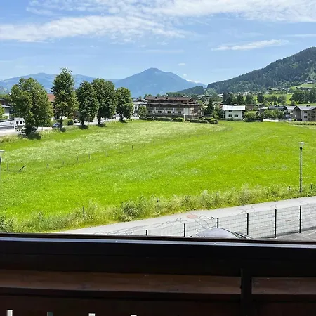 Zachary- 2 Bedroom -austrian Alpine Getaways Apartament *