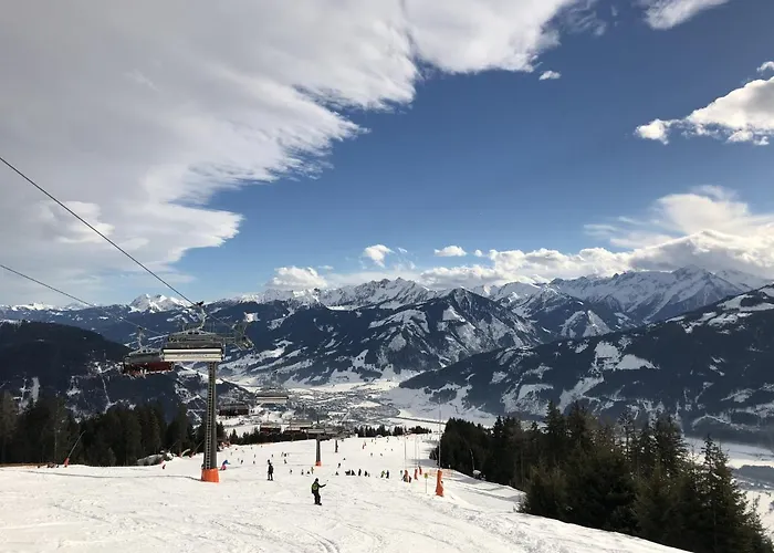 Zachary- 2 Bedroom -austrian Alpine Getaways